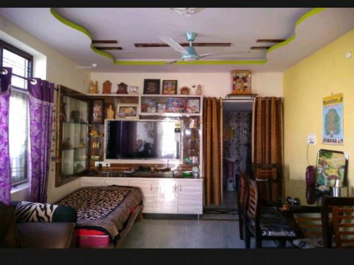 3 bedrooms House in Hyderabad, India No. 18468