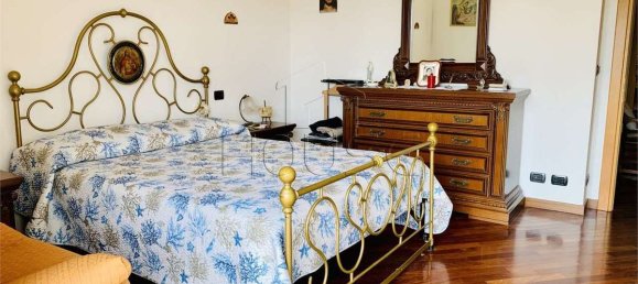3 Schlafzimmer Wohnung in Anghiari, Italy, Nr. 62363 15
