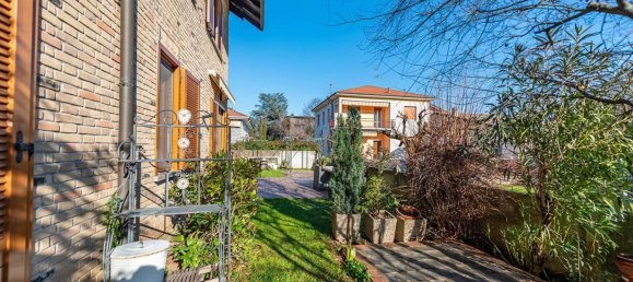 2 Schlafzimmer Villa in Garbagnate Milanese, Italy, Nr. 108928 8