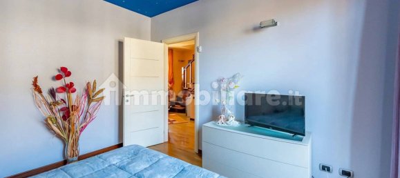 2 Schlafzimmer Villa in Garbagnate Milanese, Italy, Nr. 108928 13