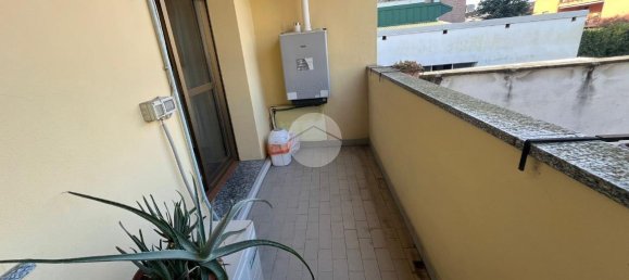 Casa de 3 habitaciónes en Lissone, Italy No. 235478 14