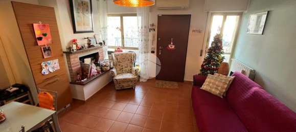 Casa de 3 habitaciónes en Lissone, Italy No. 235478 2