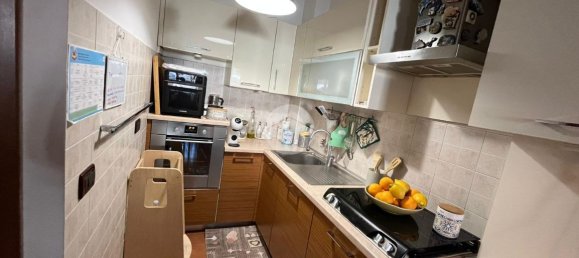 Casa de 3 habitaciónes en Lissone, Italy No. 235478 6