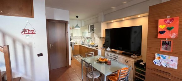 Casa de 3 habitaciónes en Lissone, Italy No. 235478 5