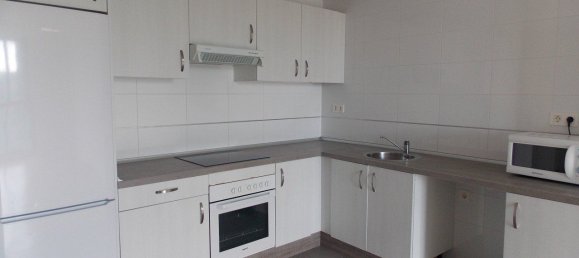 2 bedrooms Apartment in Logrono, Spain No. 147913 3