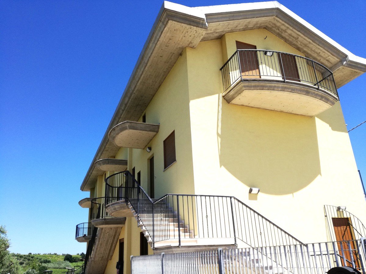 Casa de 2 dormitorios en Ortona, Italy No. 65271