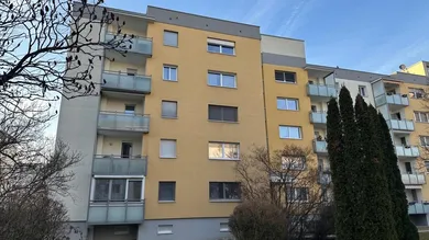 4غرفة شقة في Linz, Austria رقم 178829