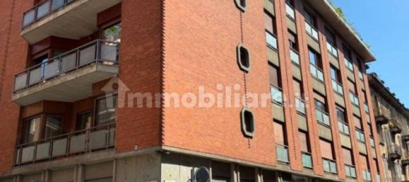 2 bedrooms Apartment in Turin, Italy No. 356887 21