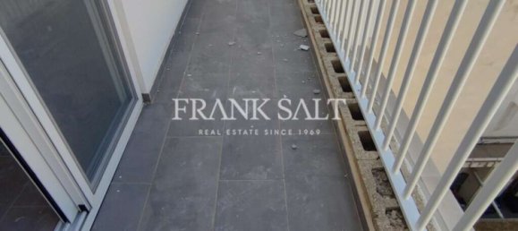 2 bedrooms Penthouse in Santa Venera, Malta No. 8364 9