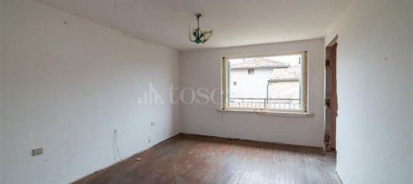 7 rooms House in Pordenone, Italy No. 19959 14