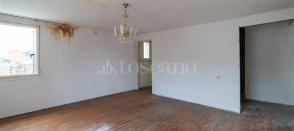 7 rooms House in Pordenone, Italy No. 19959 29