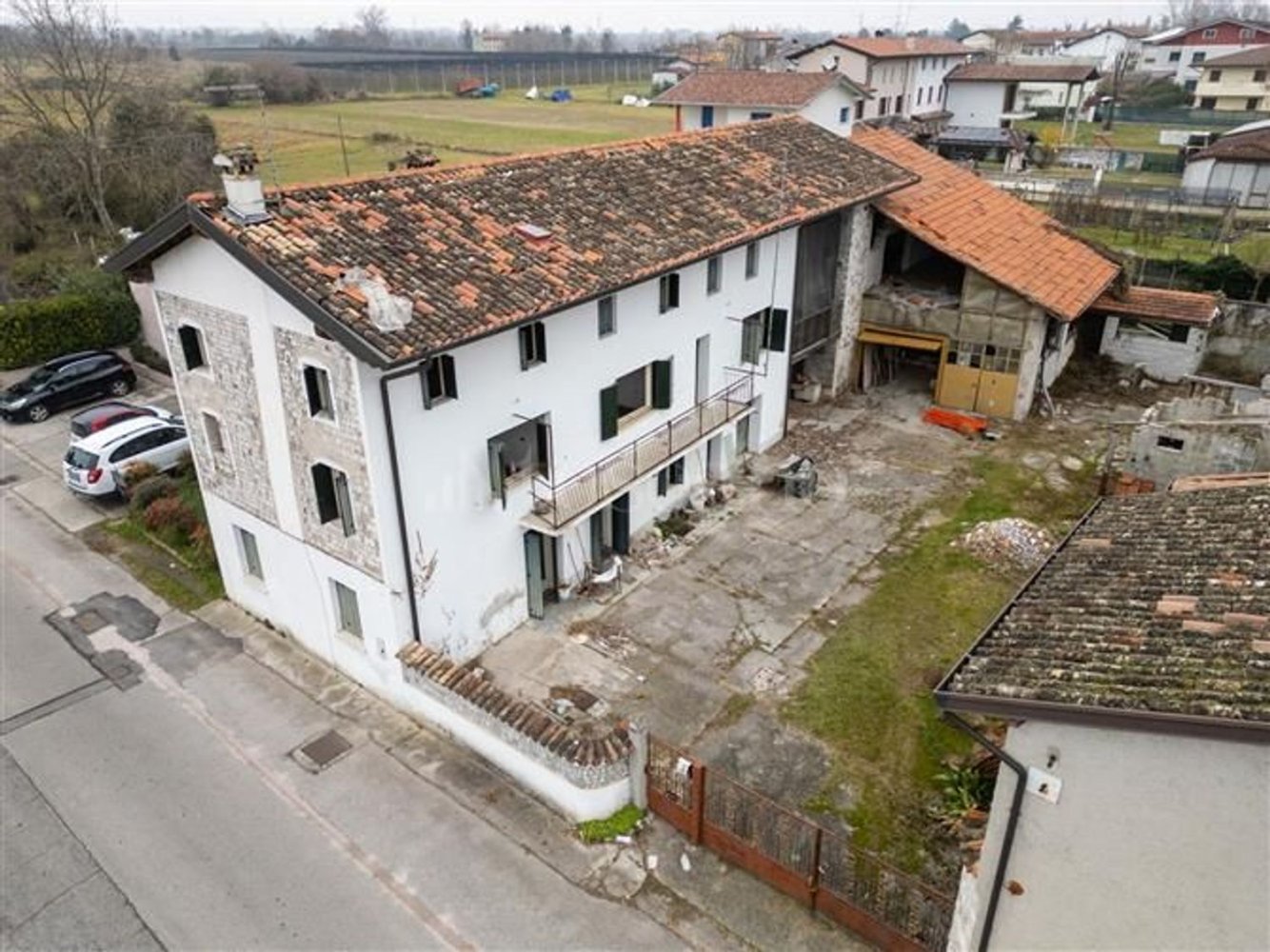 7 rooms House in Pordenone, Italy No. 19959