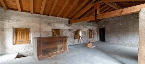 7 rooms House in Pordenone, Italy No. 19959 33