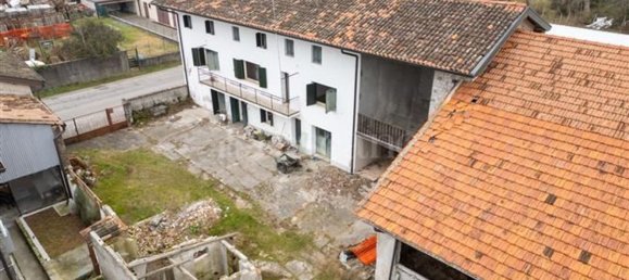 7 rooms House in Pordenone, Italy No. 19959 3