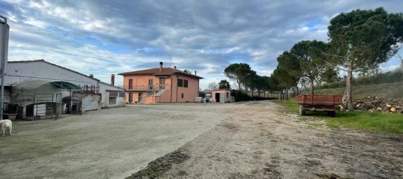 4 bedrooms House in Cortona, Italy No. 352772 12