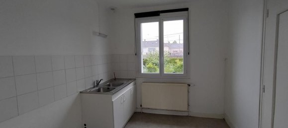 2 bedrooms House in Guiscard, France No. 259291 5