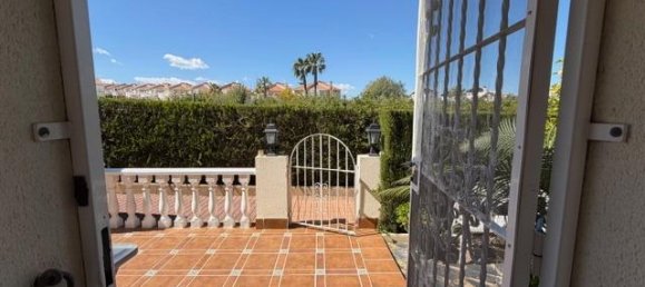 Bungalow T1 em Torrevieja, Spain N.º 369987 8