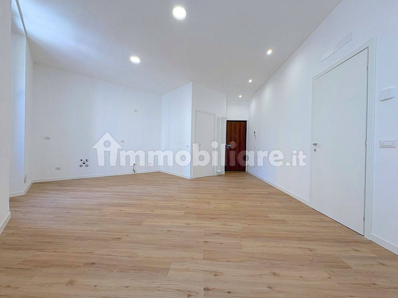 Квартира с 2 спальнями в Вилласанта, Италия № 321471