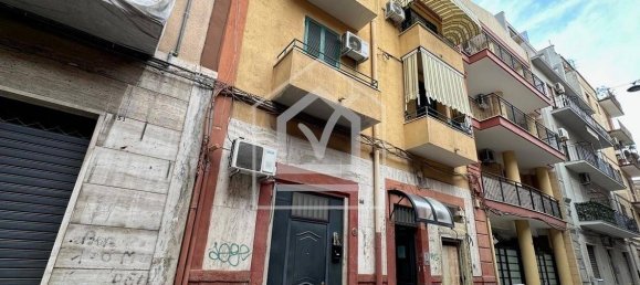 Apartamento de 1 dormitorio en Bari, Italy No. 353189 6