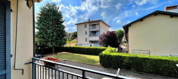 Квартира с 3 спальнями в Павия, Италия № 364826 3