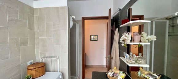 Квартира с 3 спальнями в Павия, Италия № 364826 23