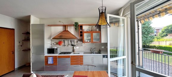 Квартира с 3 спальнями в Павия, Италия № 364826 2