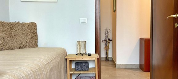 Квартира с 3 спальнями в Павия, Италия № 364826 21