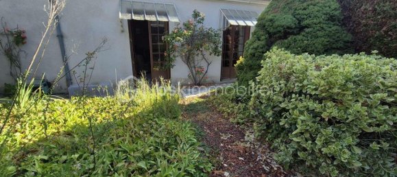 2 Schlafzimmer Haus in Villiers-au-Bouin, France, Nr. 349735 8