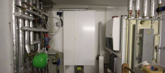 7 rooms House in Jena, Germany No. 102968 4