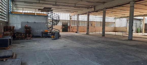 2400m² Warehouse in Casalmoro, Italy No. 364356 8