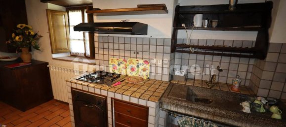 5 rooms House in Arcidosso, Italy No. 222507 22