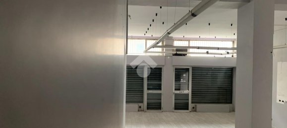 2 rooms Commercial property in Milan, Italy No. 353978 26