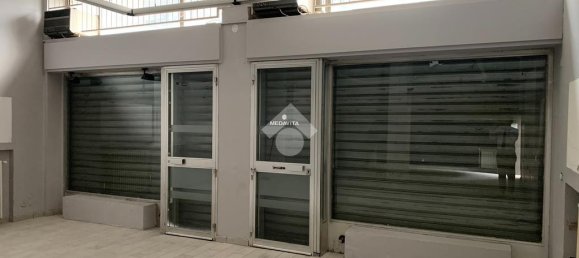 2 rooms Commercial property in Milan, Italy No. 353978 5