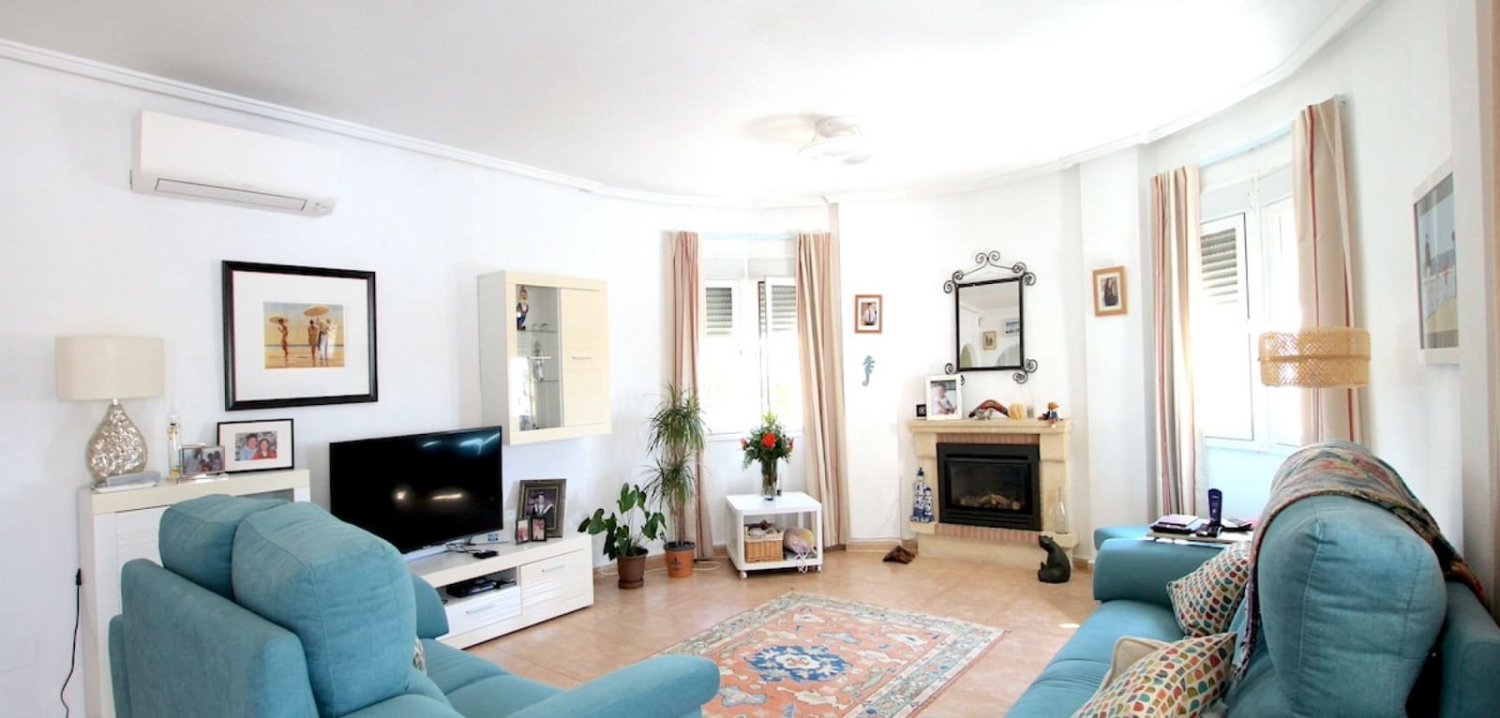 3 bedrooms Villa in Ciudad Quesada, Spain No. 272402