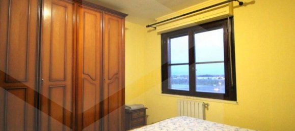 Apartamento de 4 habitaciónes en Pontedera, Italy No. 21335 4