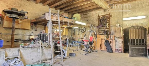 4 chambres Maison à Esvres, France No. 225212 3