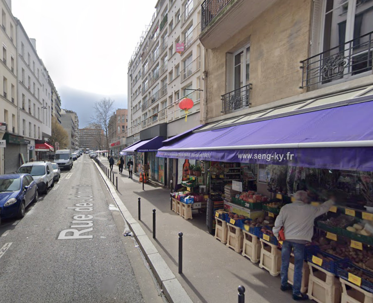 Garage in Paris, France 18m², Nr. 329072