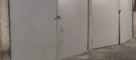 Garage in Paris, France 18m², Nr. 329072 2