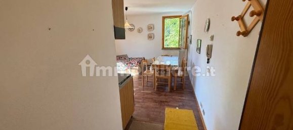2 Schlafzimmer Wohnung in Fiumalbo, Italy, Nr. 264336 9