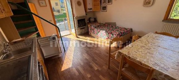 2 Schlafzimmer Wohnung in Fiumalbo, Italy, Nr. 264336 11