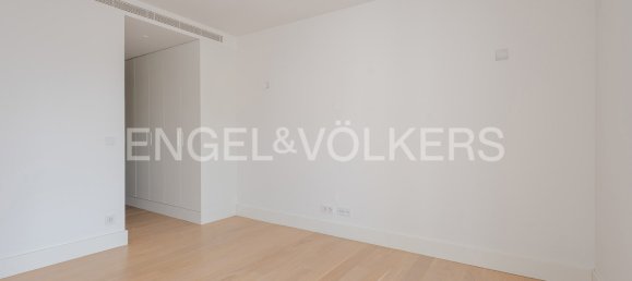 2 Schlafzimmer Wohnung in Lisbon, Portugal, Nr. 12742 21
