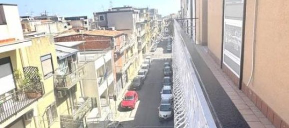 4-salle Appartement à Misterbianco, Italy No. 42612 7