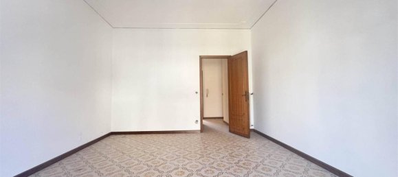 4-salle Appartement à Misterbianco, Italy No. 42612 16