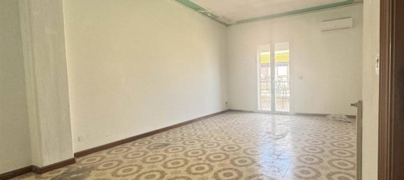 4-salle Appartement à Misterbianco, Italy No. 42612 4