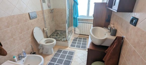 3-Zimmer Wohnung in Genoa, Italy, Nr. 86711 12