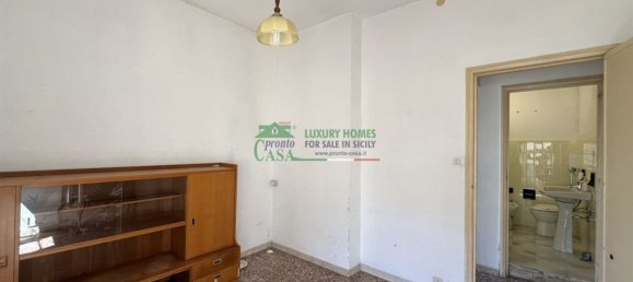 7-salle Appartement à Modica, Italy No. 62229 24