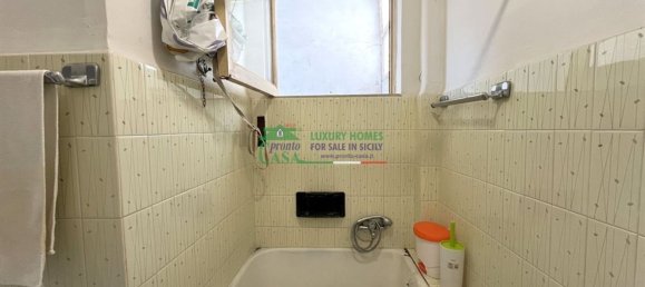 7-salle Appartement à Modica, Italy No. 62229 27