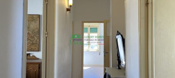 7-salle Appartement à Modica, Italy No. 62229 4