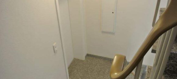 Здание с 18 комнатами в Мюльхайм ан дер Рур, Германия № 303767 16