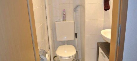 Здание с 18 комнатами в Мюльхайм ан дер Рур, Германия № 303767 17